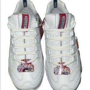 𝚂𝙺𝙴𝙲𝙷𝙴𝚁𝚂 - 𝚂𝙿𝙾𝚁𝚃𝚂 - 𝚂𝚒𝚣𝚎 8.5 - 𝙽𝚎𝚟𝚎𝚛 𝚆𝚘𝚛𝚗 - 𝙽𝚆𝚃